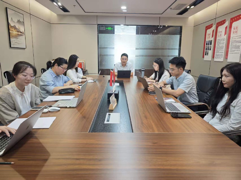 从执行攻坚到庭审攻防-- 泛华律所执行领域法律实务专题培训暨8月生日会圆满落幕